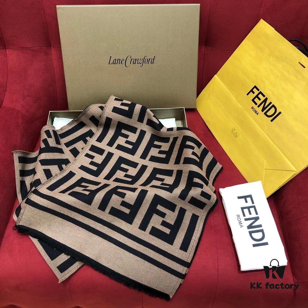 6931a926ccd8ab3d7af9d8cd FENDI This Autumn-Winter's Most Stylish FENDI🖤 Classic FF Monogram Cape, Retro and Elegant, Double-Sided Color, Versatile and Chic, 95% Wool 5% Silk, 140cm x 140cm