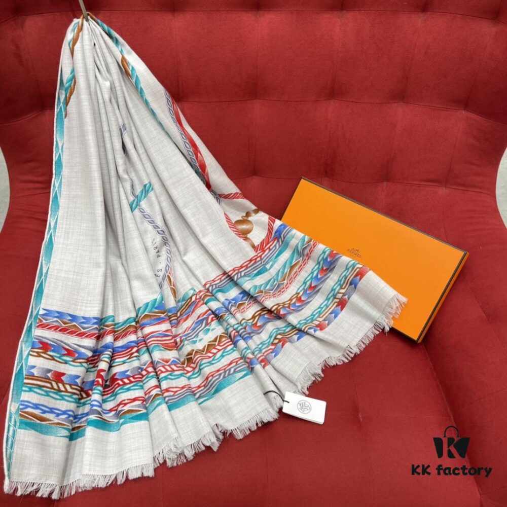6931a933ccd8ab3d7af9d991 Hermes Bathrobe Shawl 90*180cm 70% Cashmere 30% Mulberry Silk Plaid Scarf Suitable for All Seasons Velvet Fabric Warm in Winter Cool in Summer