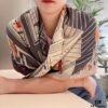 New Arrival 💞 Official Website Synchronized Size! H Brand's New Size 👍👍🆕👏👏 Everyone Says It's Gorgeous After Buying! Recommended 💕 [Fortune Baby Party 100] Cashmere Square Scarf, Premium Craftsmanship & Incredible Value! Hermes Counter Bestseller 🎁💟 Exquisite 3D Pattern with Extremely High-End Look 👍👍 Introduced Through Special Advanced Technology 🌟 Sophisticated Cutting-Edge Processing Technique 👍‼️ Adored by Elegant & Affluent Women; The Quality, Style, and Price Make Luxury Enthusiasts Scream with Delight—Exceptional Cost-Performance, Absolutely Worth Owning‼️‼️ Size: 100cm*100cm, 70% Cashmere + 30% Silk