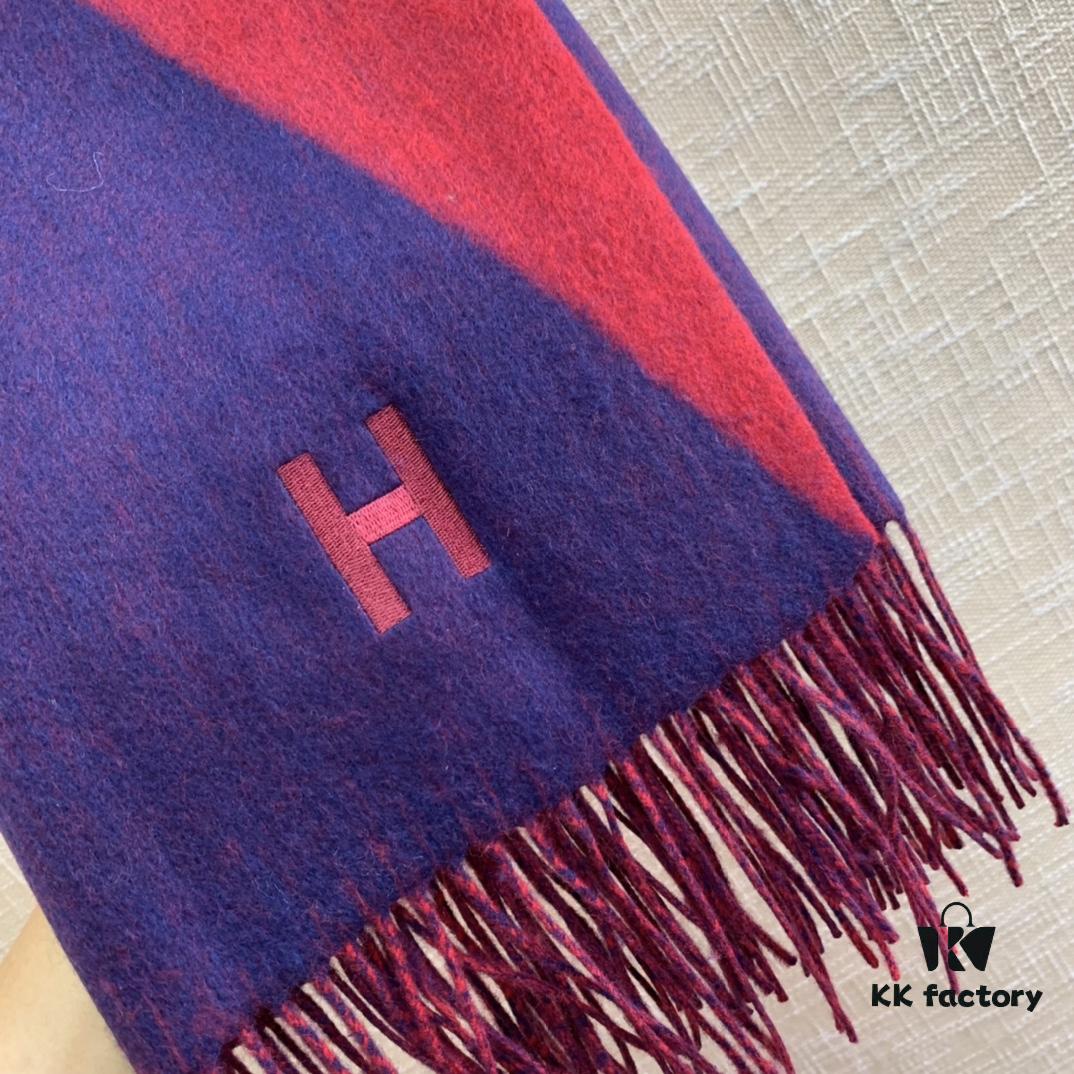 6931a941ccd8ab3d7af9da73 Hermes · Autumn-Winter New Arrival · Color-Block Cashmere Scarf