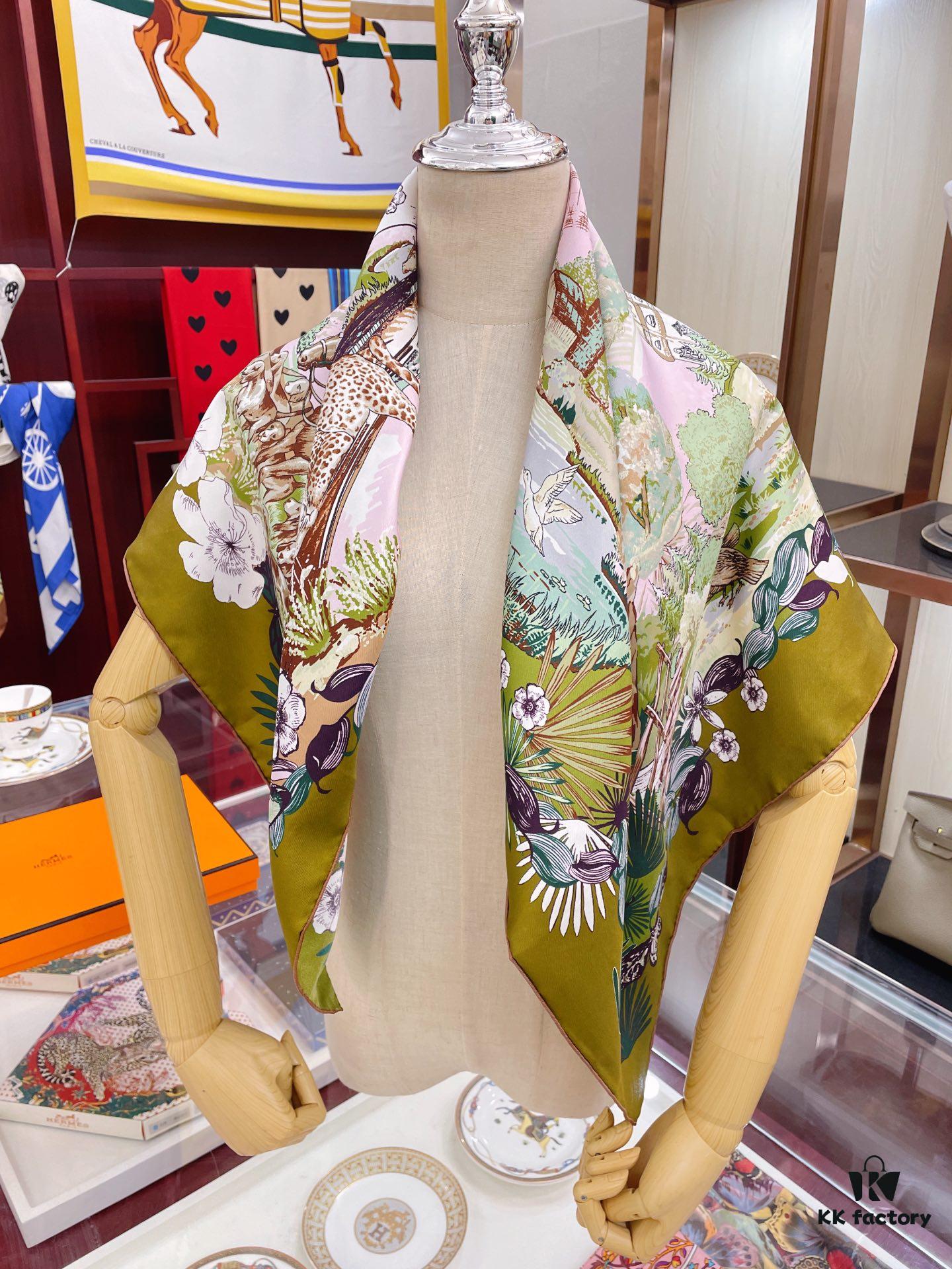 6931a947ccd8ab3d7af9dadc Hermes New Arrival! Exquisite Colorway, Ultimate Elegance in Twill Silk Scarf