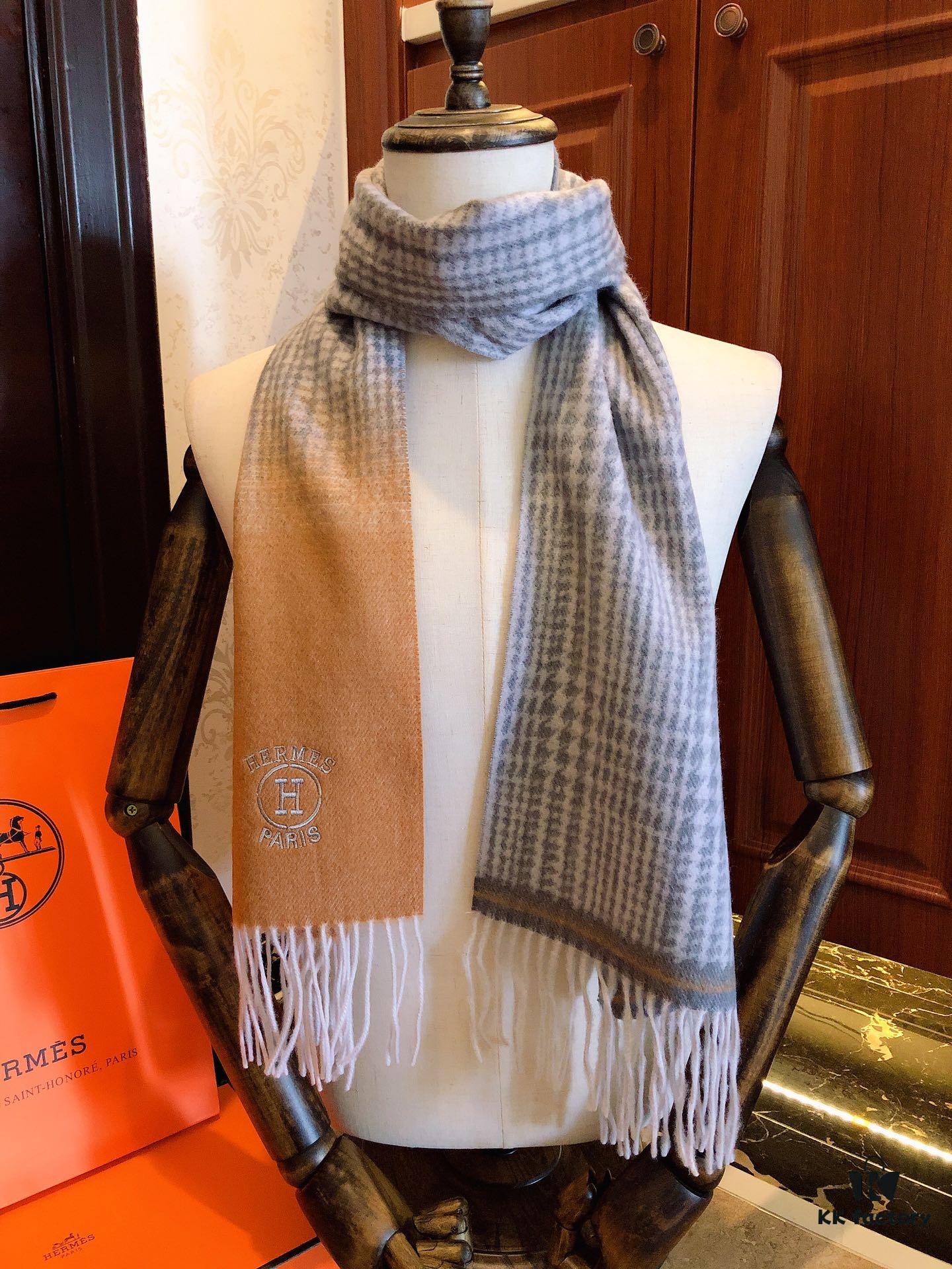 6931a958ccd8ab3d7af9dbd8 Hermes Wool Scarf – Unisex Luxury Design, Soft and Elegant, Perfect for Formal or Casual Wear
