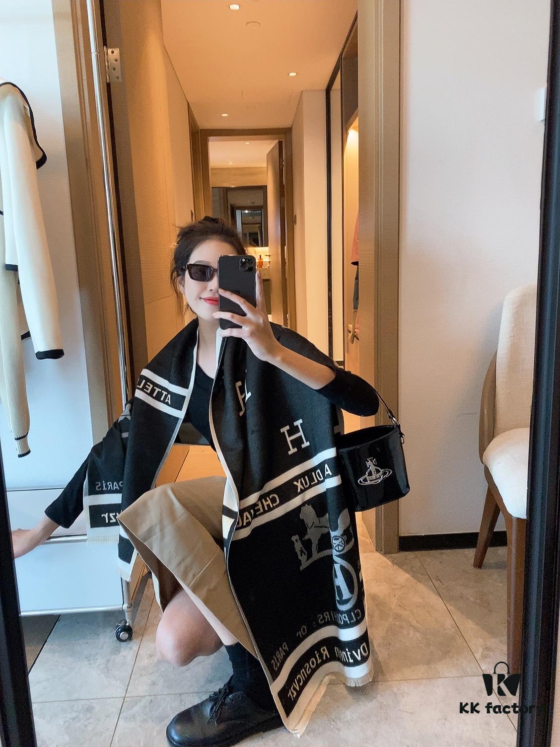 6931a959ccd8ab3d7af9dbe5 New Cashmere Scarf - 'Luxury Carriage Cashmere 140', 100% Pure Cashmere, Top Craftsmanship, High-End Design, Loved by Fashion Enthusiasts