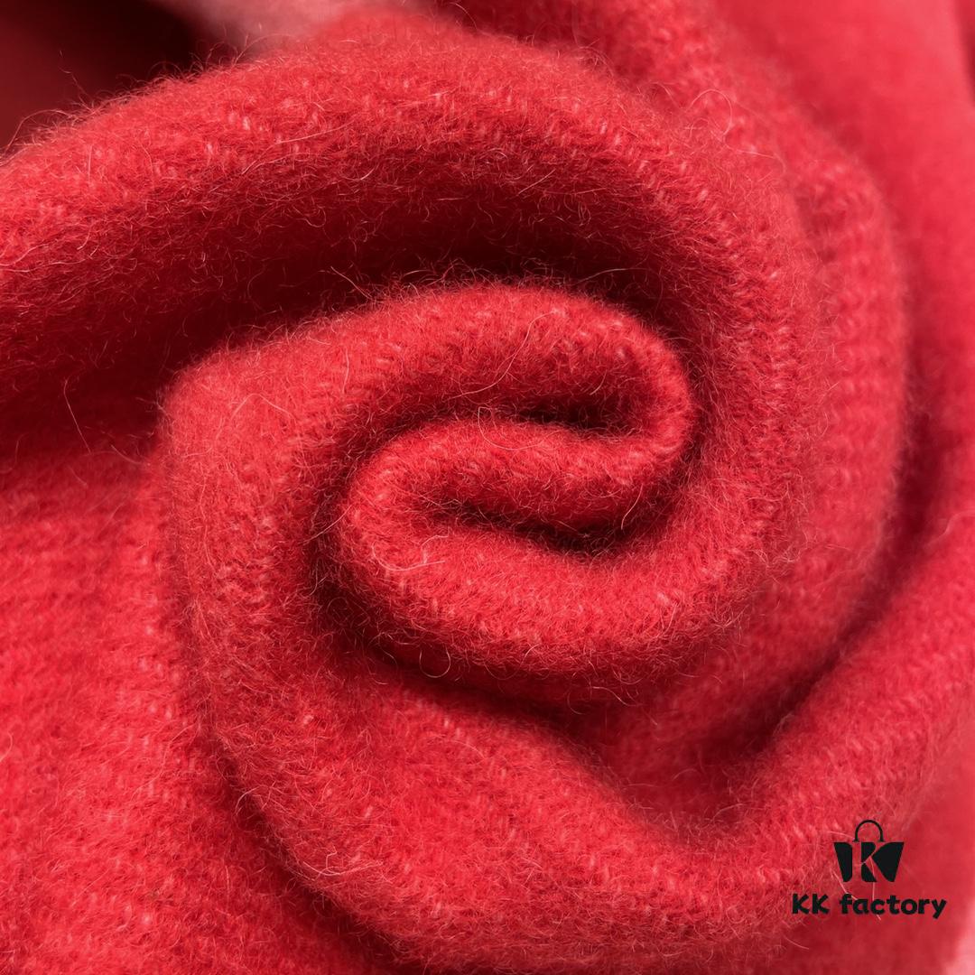 6931a95fccd8ab3d7af9dc37 Watermelon Red LOEWE Classic Unisex Scarf – Winter Must-Have – 90% Wool + 10% Cashmere, 30x180cm