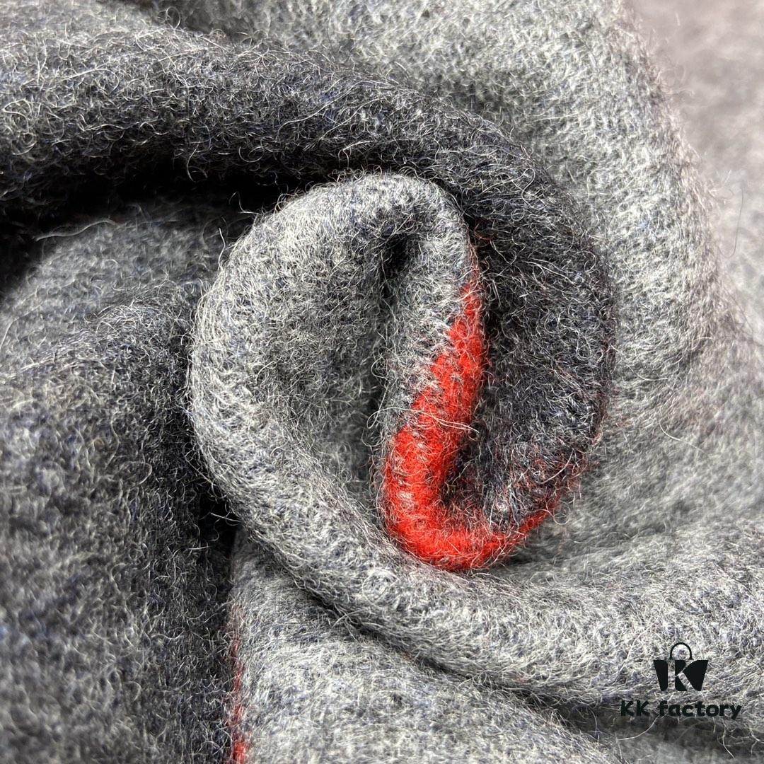 6931a961ccd8ab3d7af9dc51 Black and Gray LOEWE Classic Unisex Scarf – Winter Must-Have – 90% Wool, 10% Cashmere