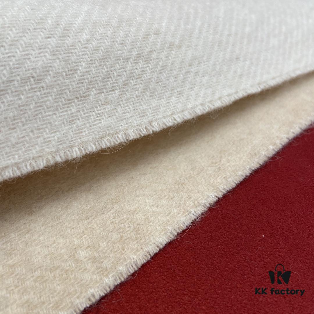 6931a961ccd8ab3d7af9dc58 Beige LOEWE Classic Unisex Scarf – Winter Must-Have – 90% Wool 10% Cashmere, Warm and Soft, 30*180CM