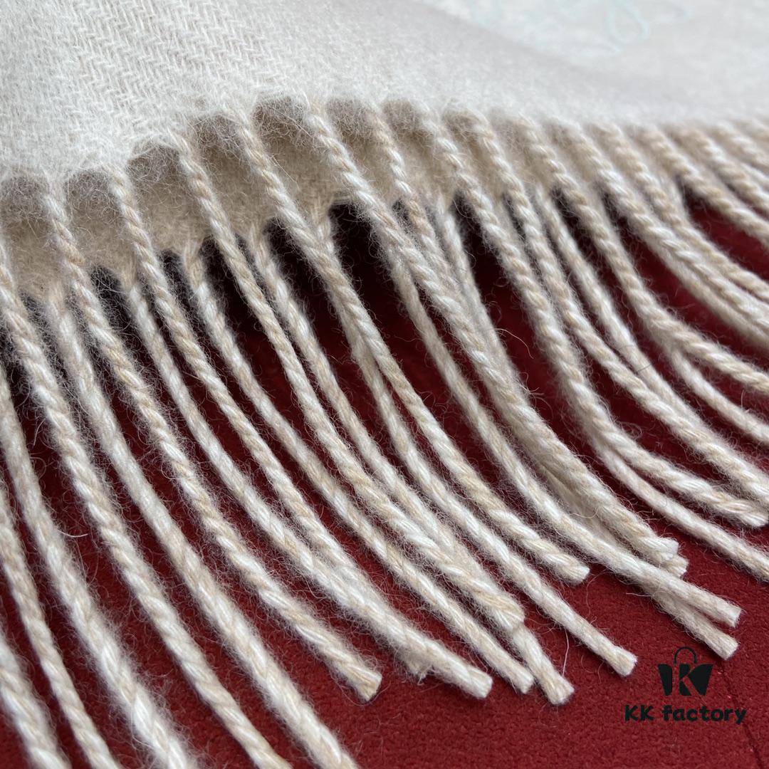 6931a962ccd8ab3d7af9dc59 Beige LOEWE Classic Unisex Scarf – Winter Must-Have – 90% Wool 10% Cashmere, Warm and Soft, 30*180CM