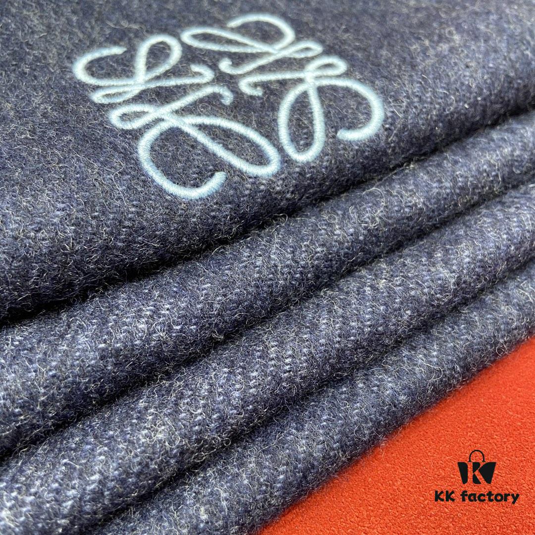 6931a962ccd8ab3d7af9dc62 Navy Blue LOEWE Classic Unisex Scarf – Winter Must-Have – 90% Wool + 10% Cashmere, Warm and Soft, 30x180CM