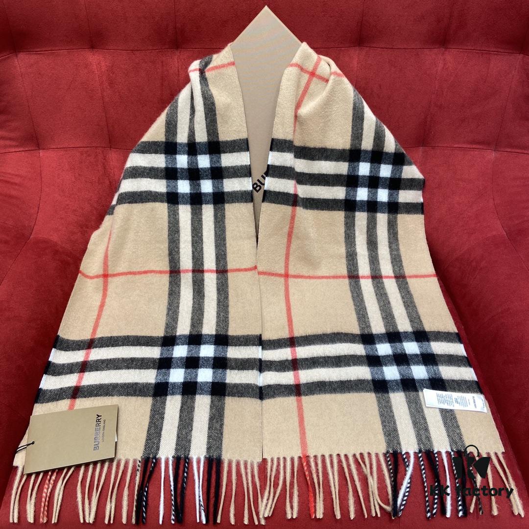 6931a964ccd8ab3d7af9dc82 【Collector's Beige】 BURBERRY Classic Entry-Level Bestseller, Timeless Plaid Design, Simple and Elegant Unisex Scarf, An Everlasting Fashion Piece – Upgraded Version with No Color Difference, Original Factory Yarn Material – Size: 168*30cm