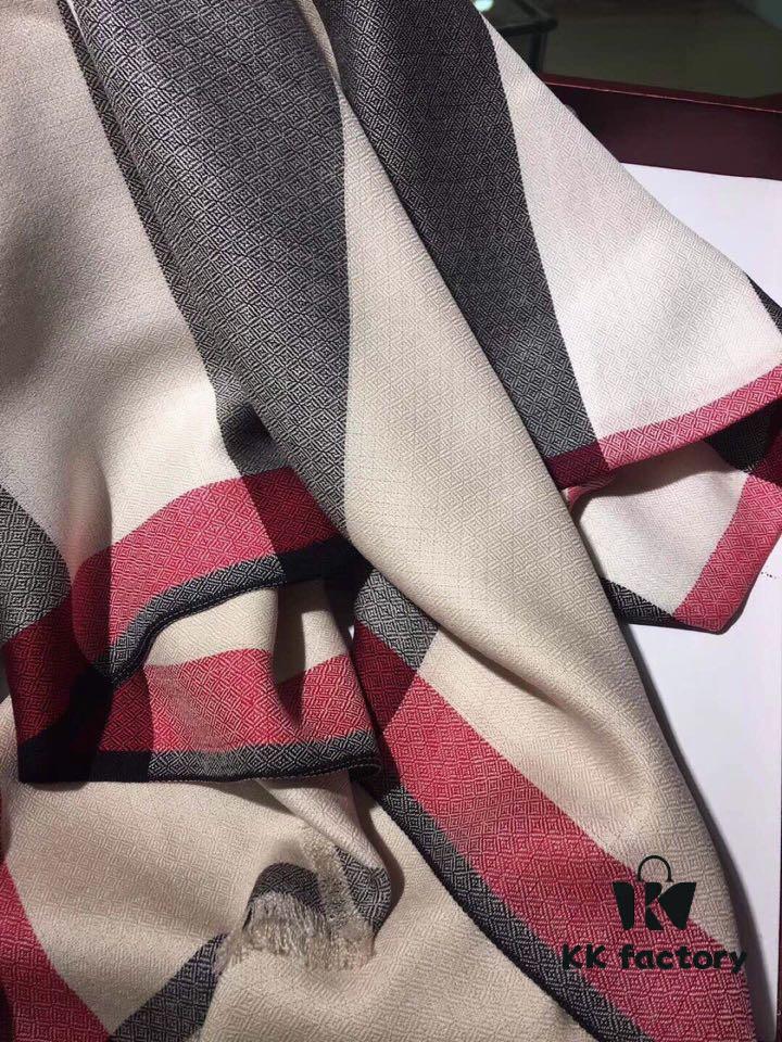 6931a96accd8ab3d7af9dcd8 Sand Ivory White】✨ Genuine Premium Stock! Latest Export to Dubai! Burberry Classic Check Cashmere with Diamond Weave – True Royalty in Craftsmanship!