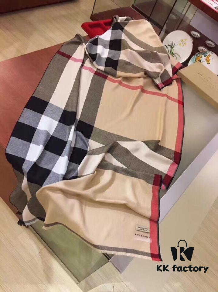6931a96accd8ab3d7af9dcdc Khaki Color Genuine Premium Cashmere! Latest Export to Dubai! Burberry Classic Check Diamond Weave Season!