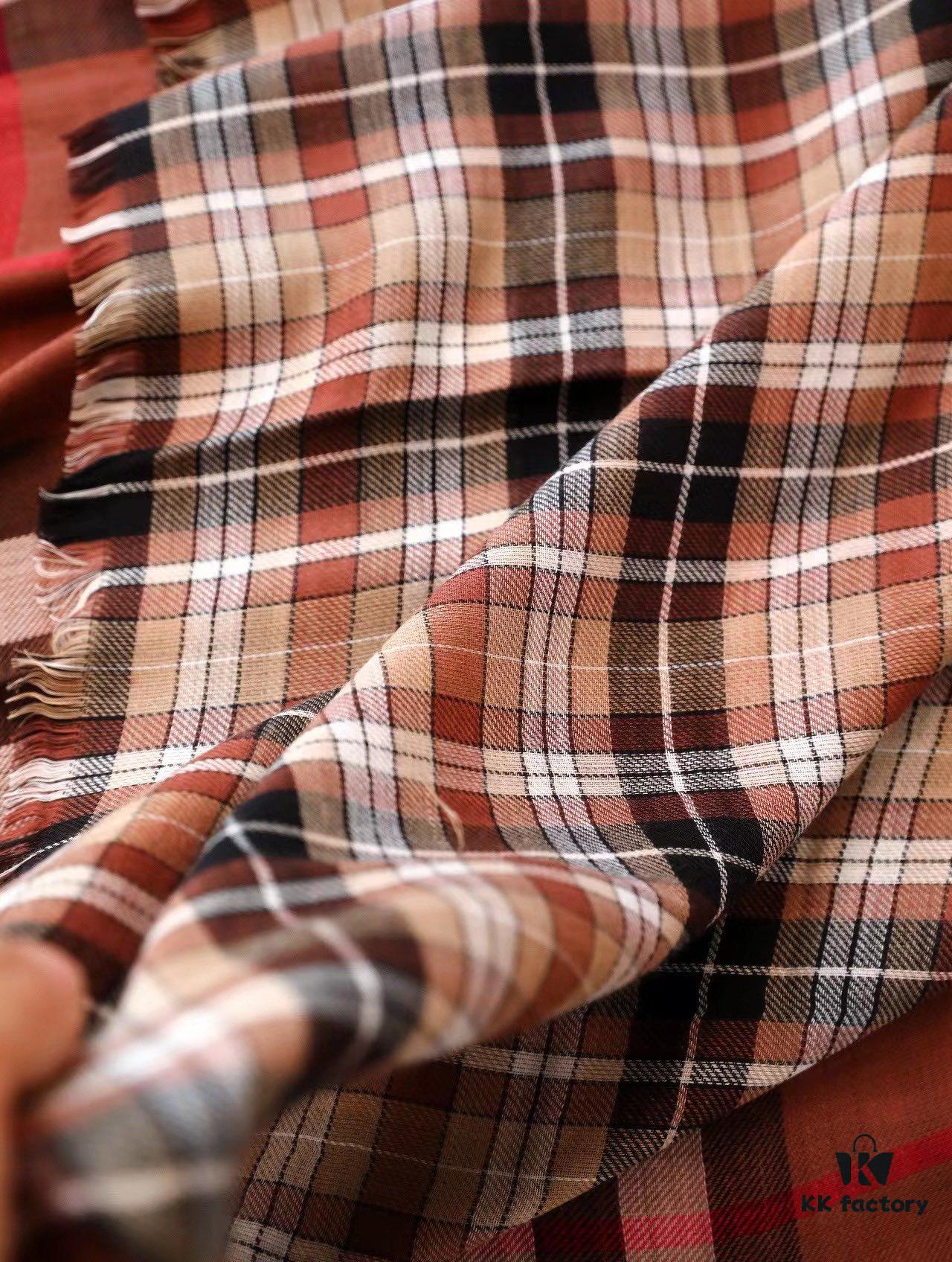 6931a96cccd8ab3d7af9dcfa BurBerry Simply Elegant, Timeless Style – Ultimate Blend of Modern Chic and Vintage Charm