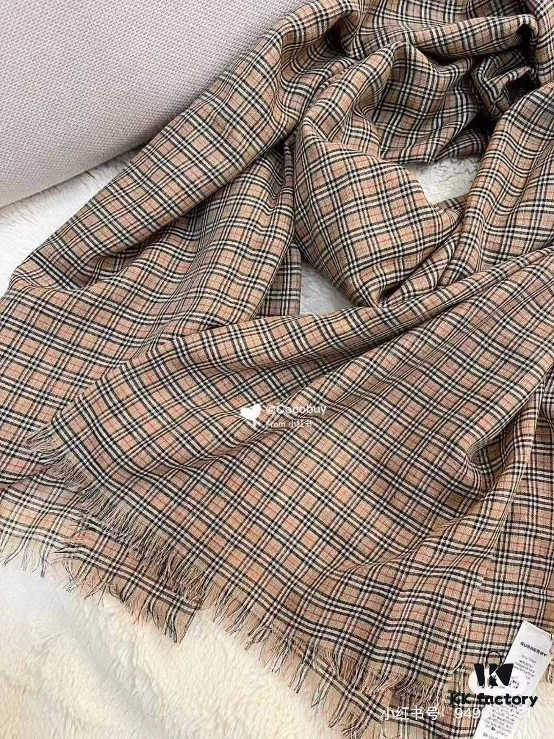 6931a96dccd8ab3d7af9dd0f BurBerry Simply Elegant, Timeless Personalized Style – A Perfect Blend of Minimalist Sophistication, Modern Chic, and Vintage Charm