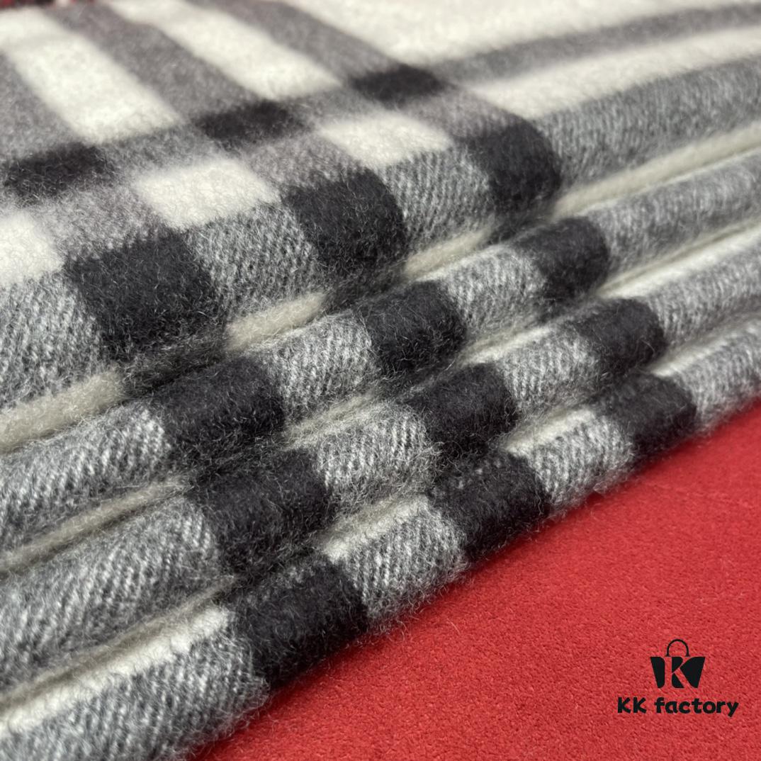6931a971ccd8ab3d7af9dd51 【Stone Red】BURBERRY Classic Entry-Level Bestseller, Timeless Check Pattern, Simple and Elegant Unisex Design, An Everlasting Scarf – Upgraded with No Color Difference, Original Factory Yarn Material, Size: 168*30cm