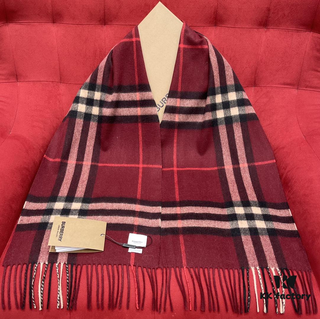 6931a973ccd8ab3d7af9dd6f Burgundy Burberry Classic Entry-Level Bestseller, Timeless Check Pattern, Simple and Elegant Unisex Scarf – A Never-Outdated Accessory. Upgraded with No Color Difference, Original Factory Yarn Material. Size: 168*30cm