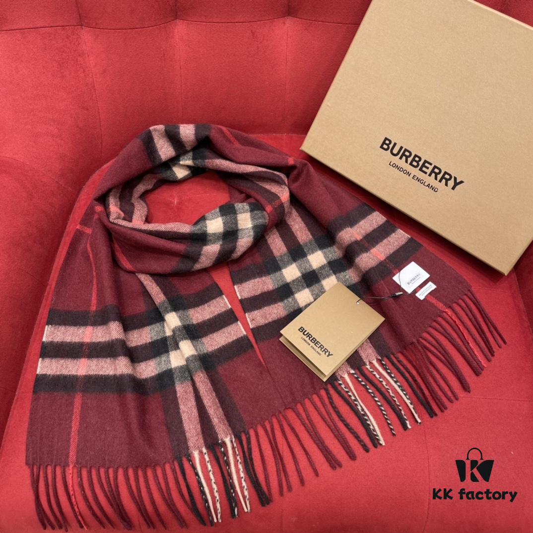 6931a973ccd8ab3d7af9dd71 Burgundy Burberry Classic Entry-Level Bestseller, Timeless Check Pattern, Simple and Elegant Unisex Scarf – A Never-Outdated Accessory. Upgraded with No Color Difference, Original Factory Yarn Material. Size: 168*30cm