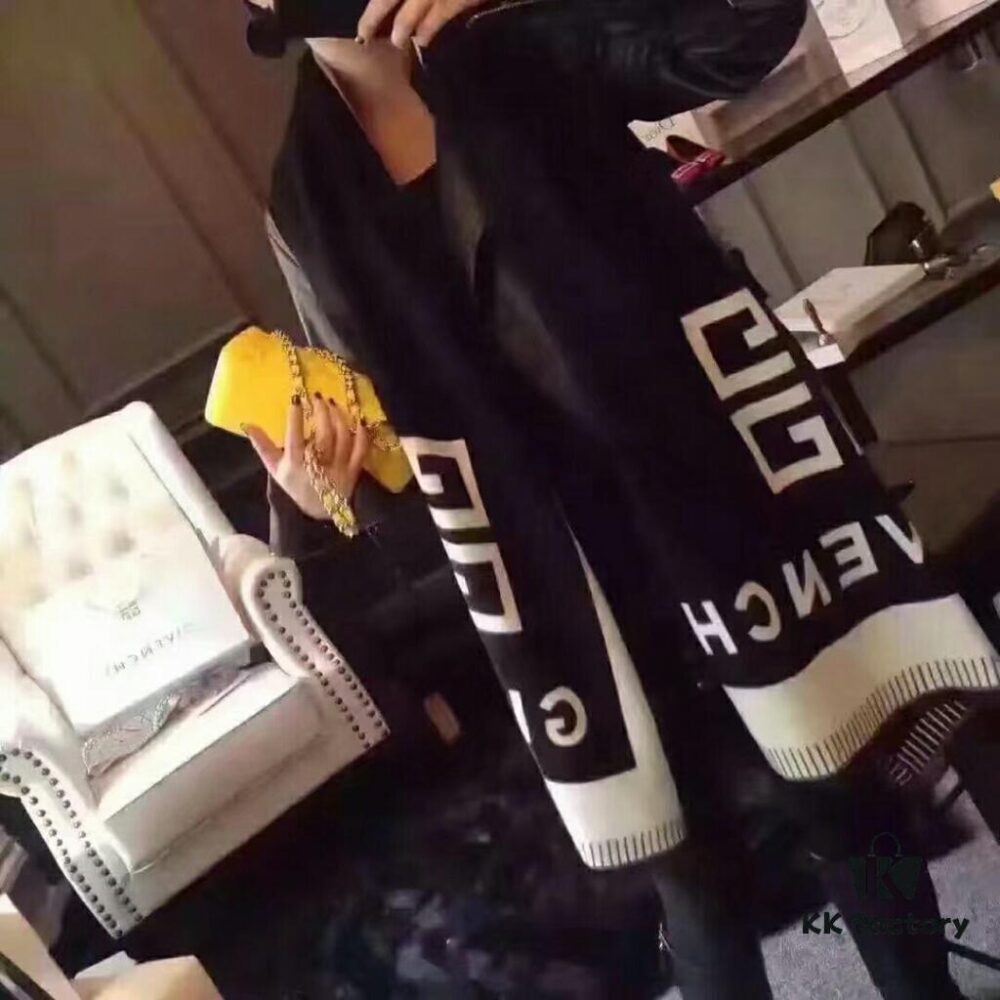 6931a976ccd8ab3d7af9dd9a Givenchy Double-Sided Usable Cashmere Blend Scarf, Black and White Classic Design, Premium Craftsmanship, Imported Machine Cut, 70*180 cm