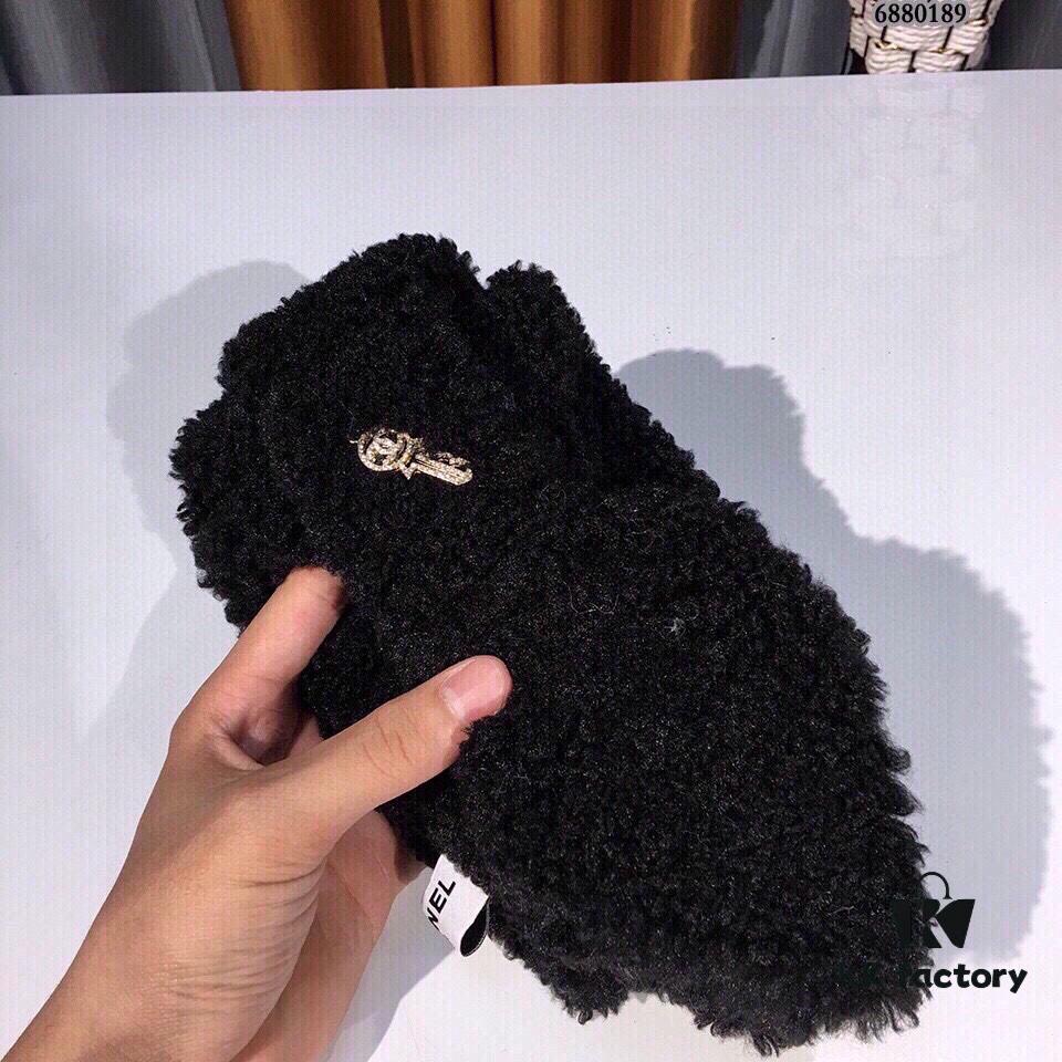 6931a977ccd8ab3d7af9ddae Mongococo Hot Sheepskin Faux Fur Neck Warmer Scarf with Flowing Ribbons – Must-Have Fashion Accessory for Winter