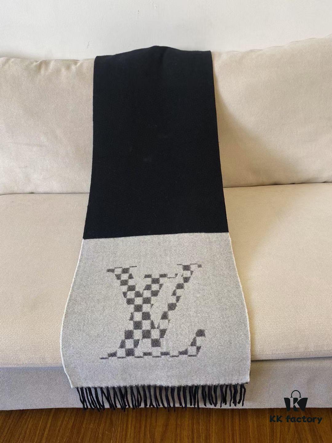 6931a979ccd8ab3d7af9ddd4 LV Latest Black and Gray Men's Cashmere Scarf with Two-Tone Design