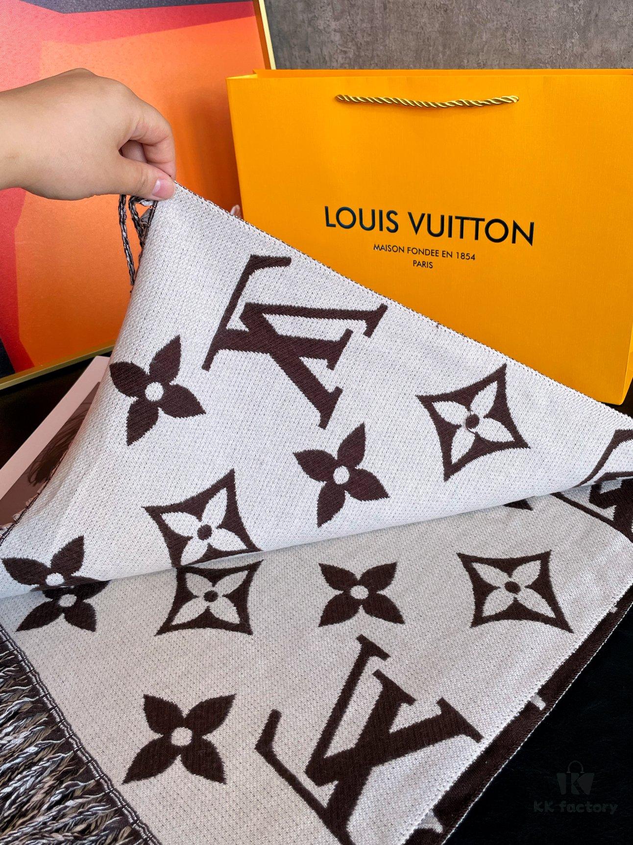 LV Official Website Same Style Double-Sided Cashmere Scarf in Gray