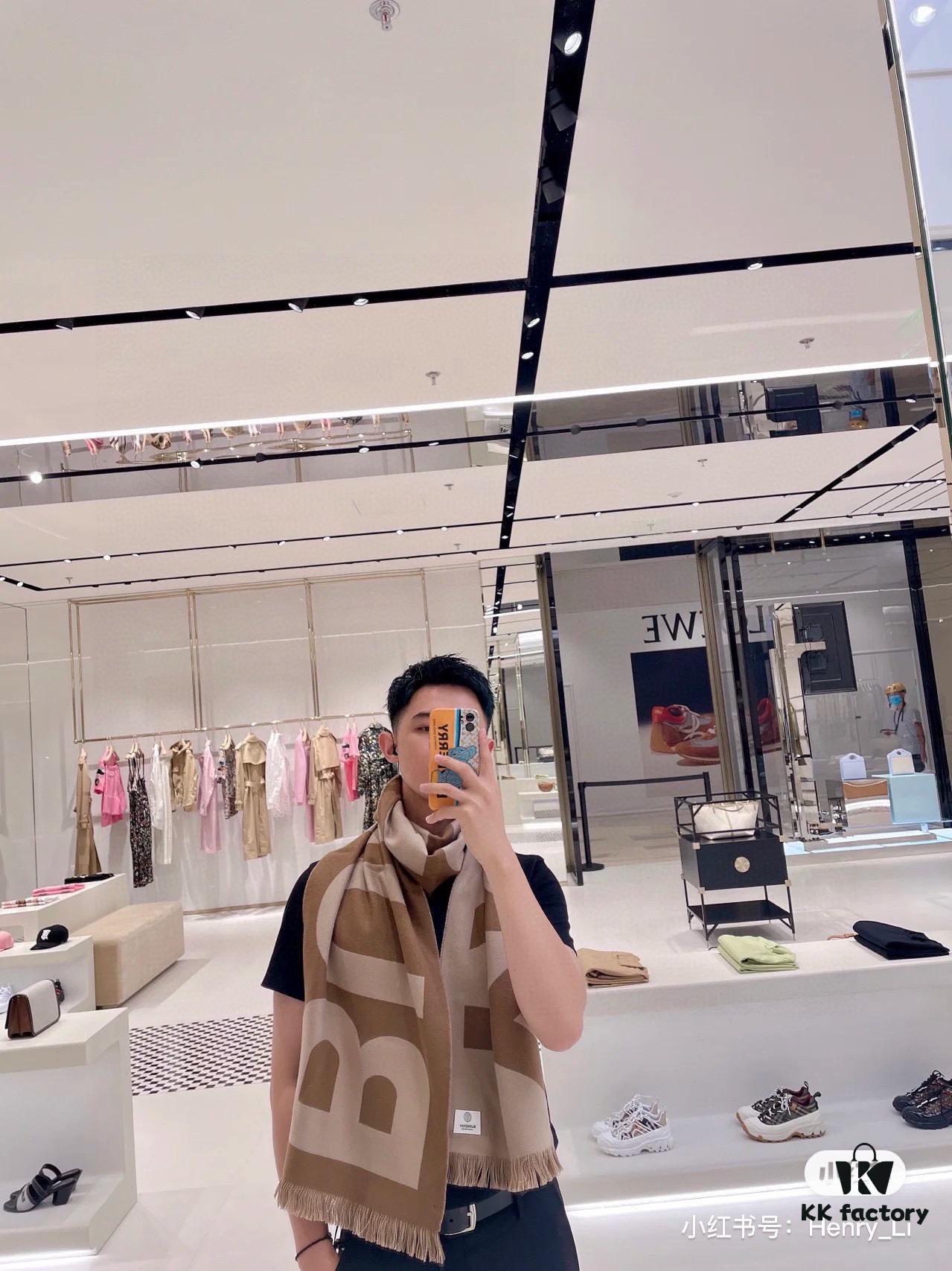 6931a983ccd8ab3d7af9de78 Authentic Top-tier Version, Full Packaging, Burberry Latest Counter New Arrival, Hot Launch, Premium Double-layer Yarn-dyed Craft