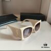 YSL Saint Laurent Sunglasses, absolutely in love, the aura when worn is perfectly on point, greatly slimming the face, large frame yet surprisingly lightweight, with just the right curvature on the temples for a comfortable, feather-light fit!