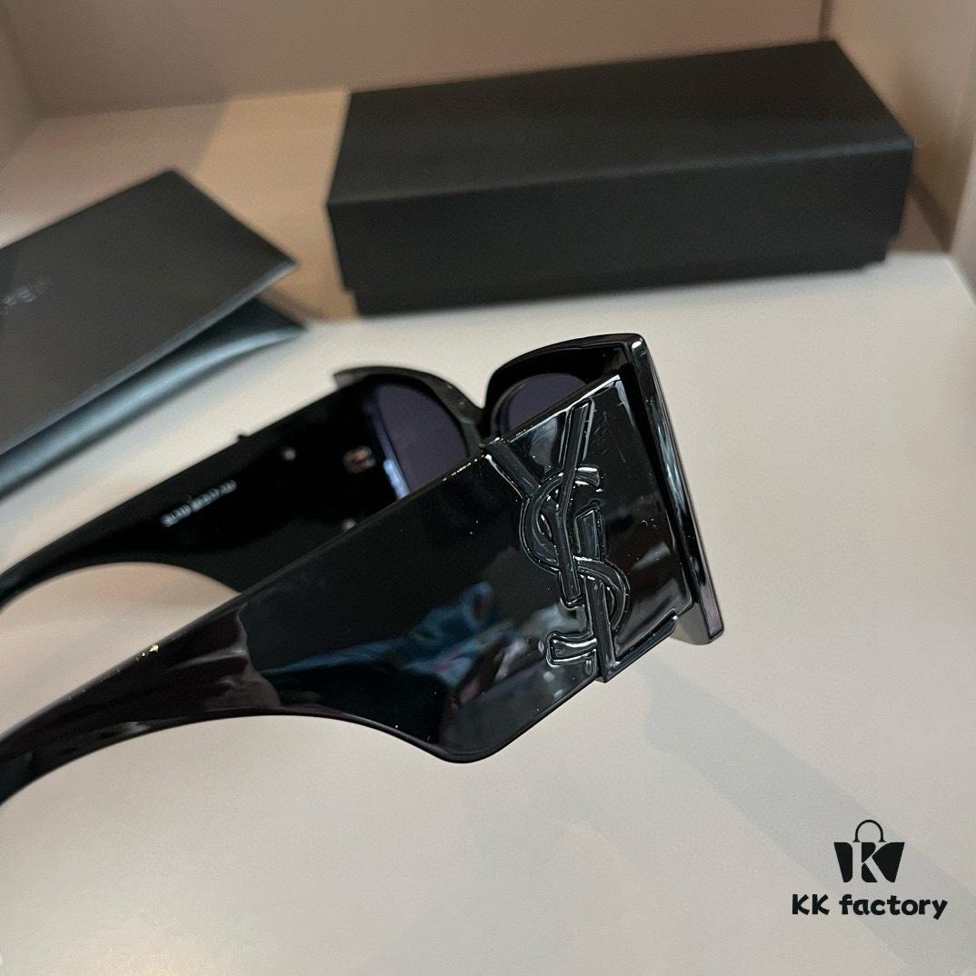 6931a986ccd8ab3d7af9deab YSL Saint Laurent Sunglasses, absolutely in love, the aura when worn is perfectly on point, incredibly slimming for the face, large frame yet surprisingly lightweight, with just the right temple curvature for a comfortable, feather-light fit!