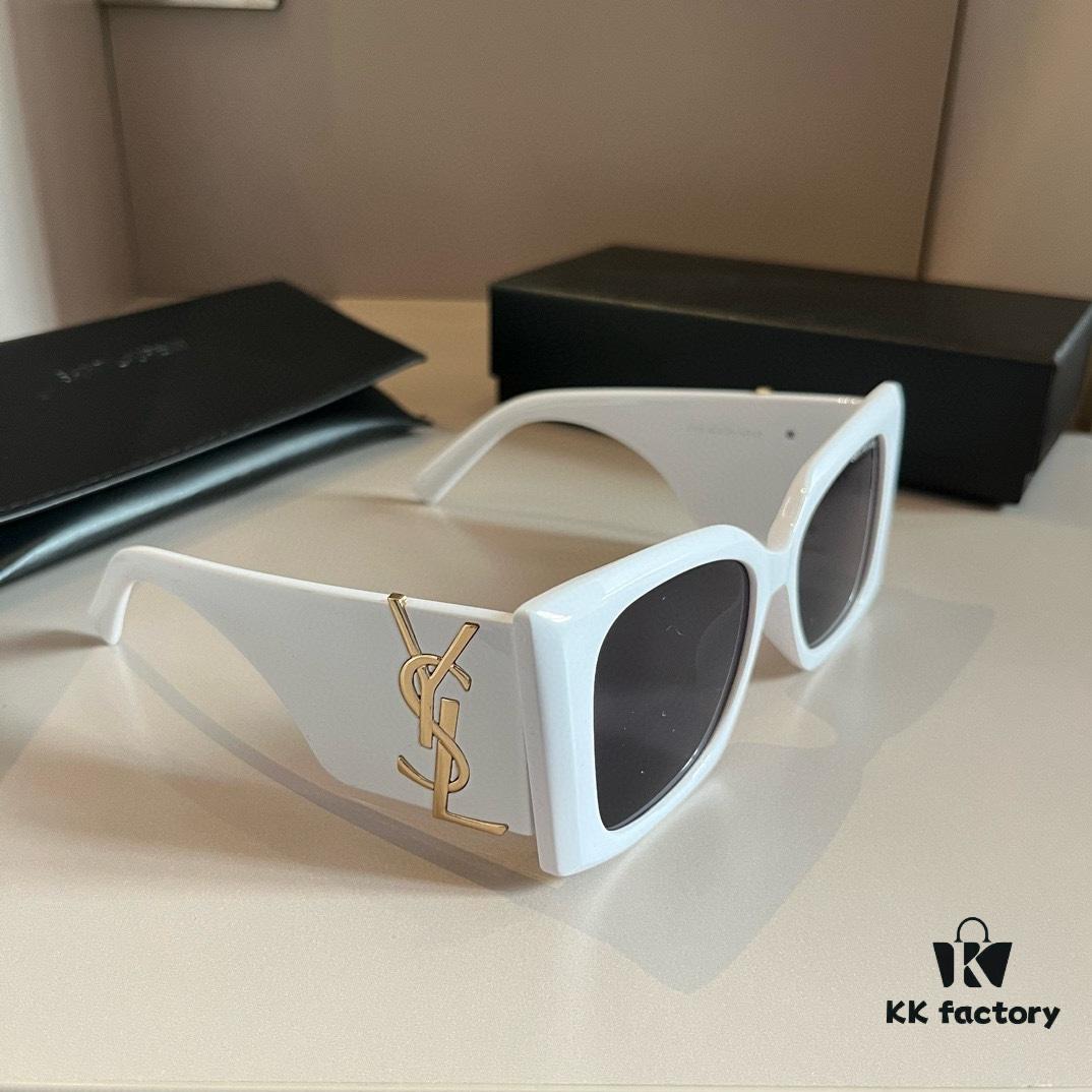 6931a988ccd8ab3d7af9dec2 YSL Saint Laurent Sunglasses, absolutely in love, the aura when worn is perfectly on point, greatly slimming the face, large frame yet incredibly lightweight, temple design just right, offering a light and comfortable fit!