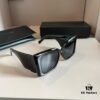 6931a988ccd8ab3d7af9dec5 YSL Saint Laurent Sunglasses, absolutely in love, the aura when worn is perfectly on point, greatly flattering and slimming for the face, large-frame design yet incredibly lightweight. The temple curvature is just right, offering a light and comfortable fit!