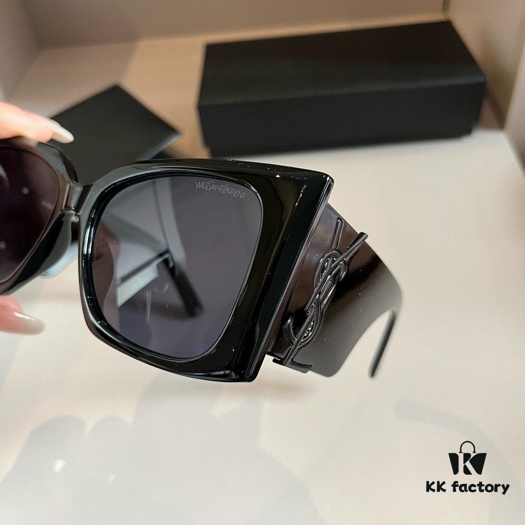 6931a988ccd8ab3d7af9deca YSL Saint Laurent Sunglasses, absolutely in love, the aura when worn is perfectly on point, greatly flattering and slimming for the face, large-frame design yet incredibly lightweight. The temple curvature is just right, offering a light and comfortable fit!