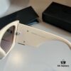 6931a989ccd8ab3d7af9ded4 YSL Saint Laurent Sunglasses, absolutely in love, the aura when worn is perfectly on point, greatly slimming the face, large-frame design yet surprisingly lightweight, with just-right temple curvature for a comfortable, feather-light fit!