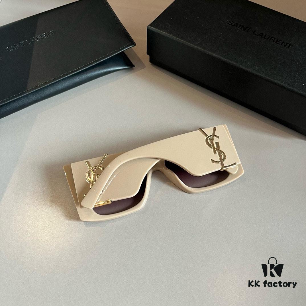 6931a989ccd8ab3d7af9ded5 YSL Saint Laurent Sunglasses, absolutely in love, the aura when worn is perfectly on point, greatly slimming the face, large-frame design yet surprisingly lightweight, with just-right temple curvature for a comfortable, feather-light fit!
