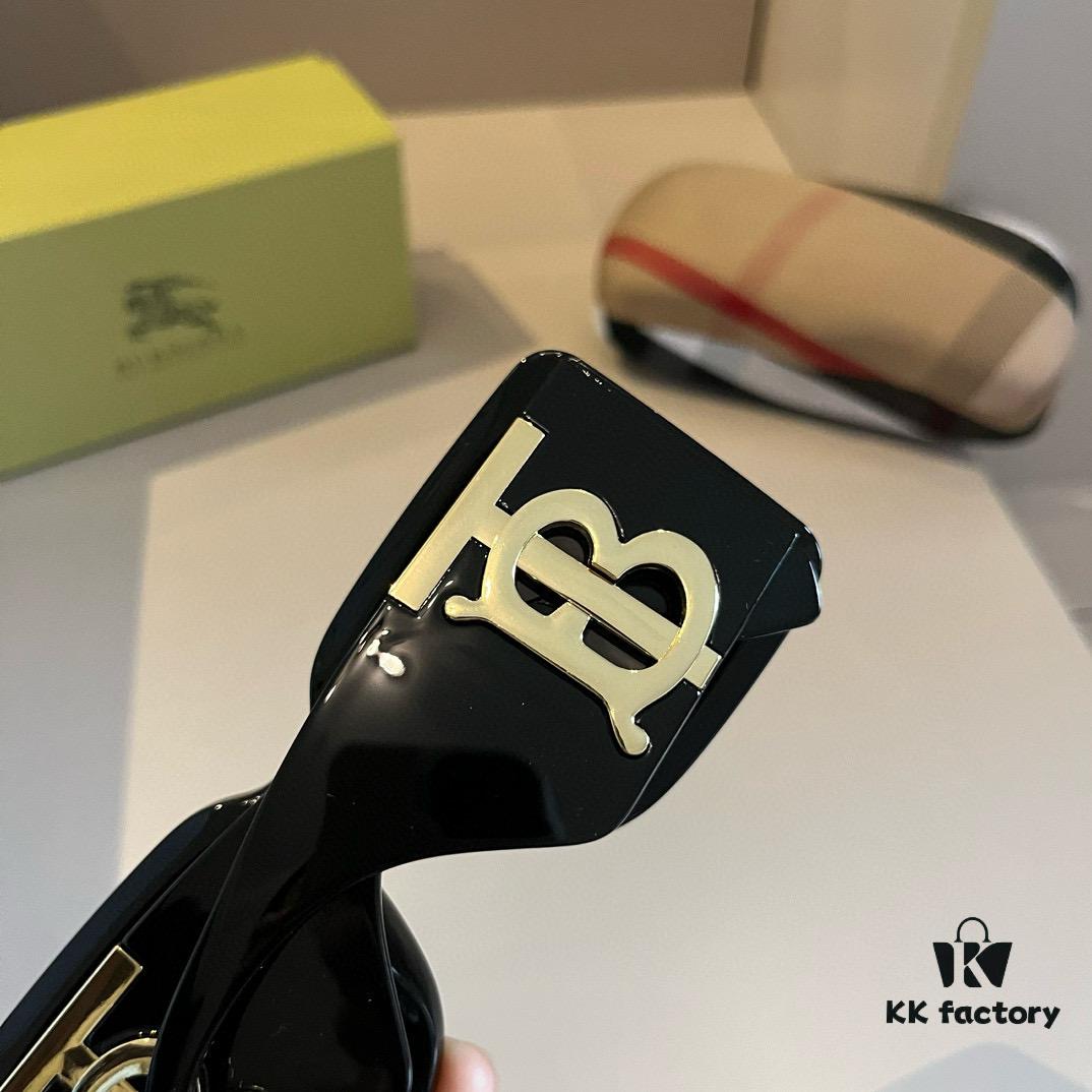6931a989ccd8ab3d7af9dede Burberry Sunglasses, absolutely in love, instantly elevating the aura, remarkably slimming the face, large-frame yet lightweight, with perfectly curved temples for a comfortable, feather-light fit!