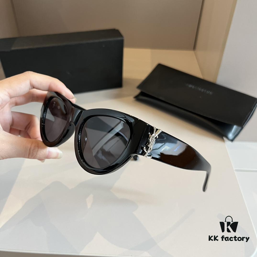 6931a99fccd8ab3d7af9e03e YSL Saint Laurent 2023 New Arrival SLM94 Gold Black Sunglasses