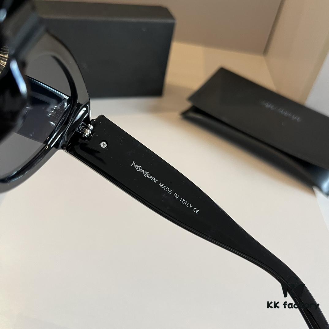 6931a99fccd8ab3d7af9e042 YSL Saint Laurent 2023 New Arrival SLM94 Gold Black Sunglasses
