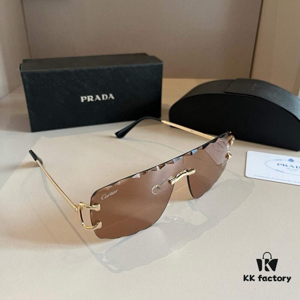 6931a9a7ccd8ab3d7af9e0be New Cartier Panther Head Sunglasses, Stylish and Versatile with a Touch of Luxury