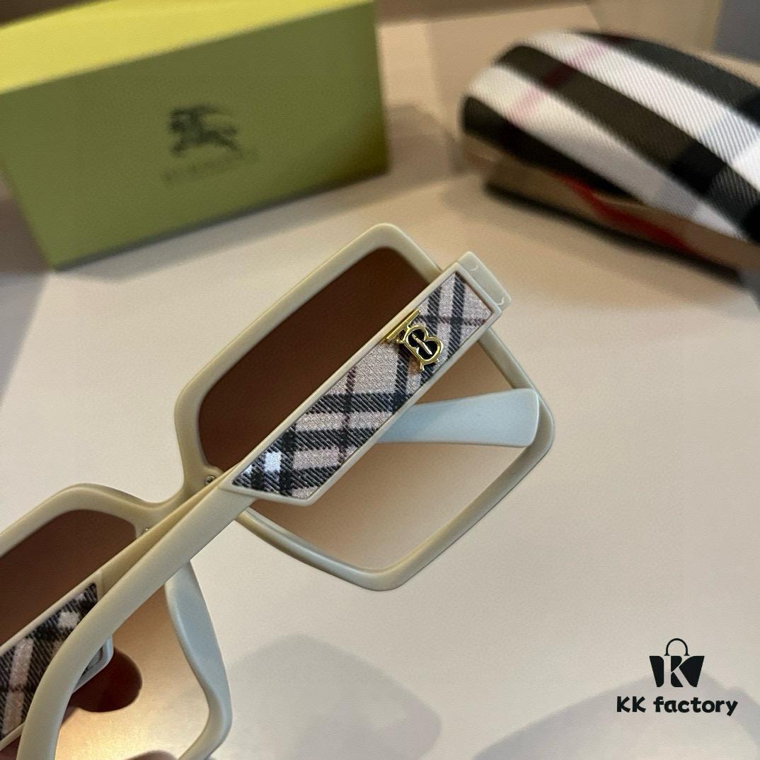 Burberry 2024 New Arrival Sunglasses Must-Have for Travel, Popular Style Worn by Many Celebrities