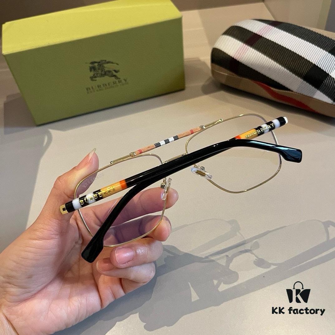 6931a9c3ccd8ab3d7af9e285 Burberry New One-Piece Aviator Sunglasses, Must-Have Travel Accessory, Celebrity-Favorite Unisex Pilot Sun Glasses