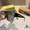 6931a9cdccd8ab3d7af9e32e Burberry Letter Print Sunglasses Unisex BE4291 Stylish Travel Essential One-Piece UV Protection Shades with Case
