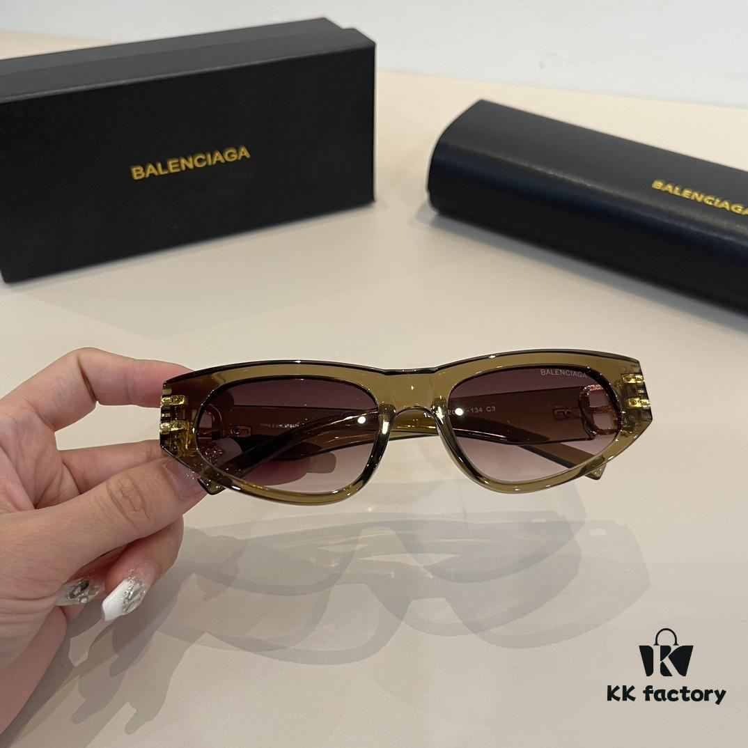 6931a9d1ccd8ab3d7af9e36d Balenciaga Black and Gold Aviator Sunglasses – The Celebrity-Inspired Look Everyone's Raving About