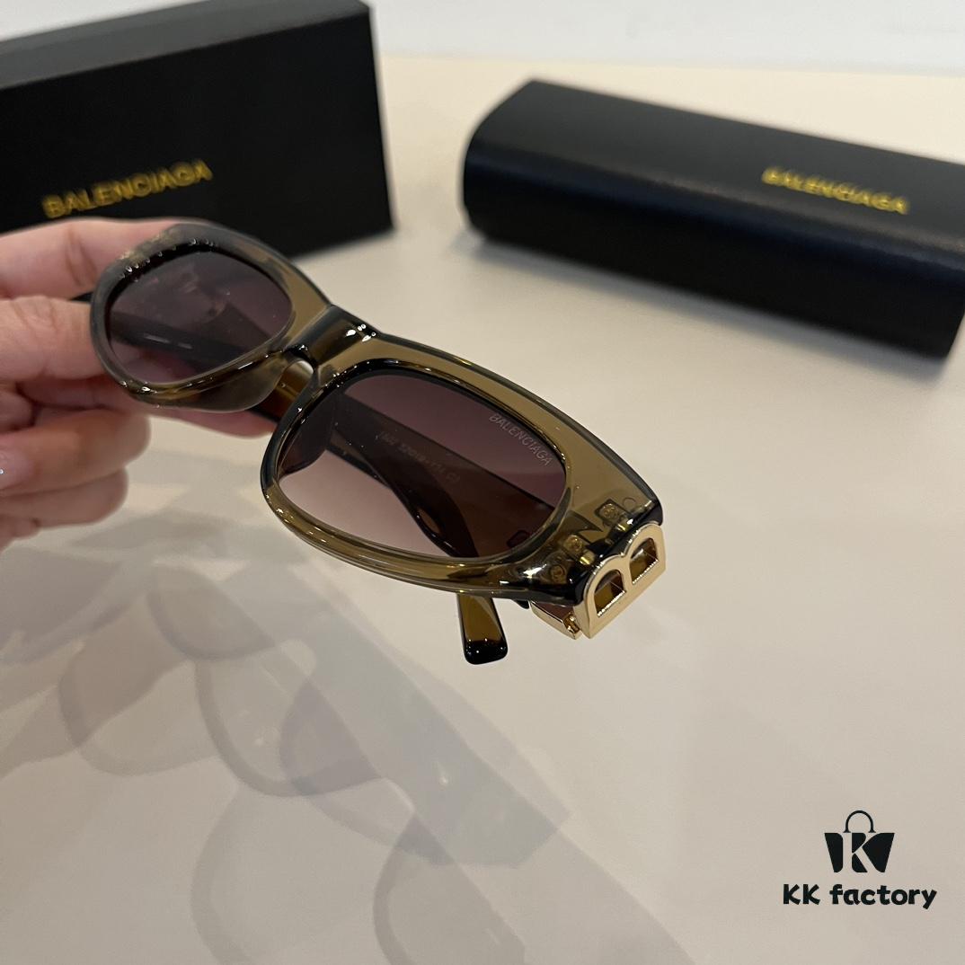 6931a9d1ccd8ab3d7af9e36e Balenciaga Black and Gold Aviator Sunglasses – The Celebrity-Inspired Look Everyone's Raving About