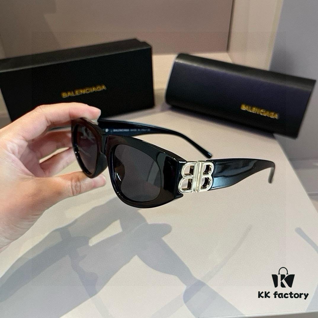6931a9d2ccd8ab3d7af9e374 Balenciaga Black and Gold Aviator Sunglasses – The Celebrity-Inspired Look Everyone's Raving About