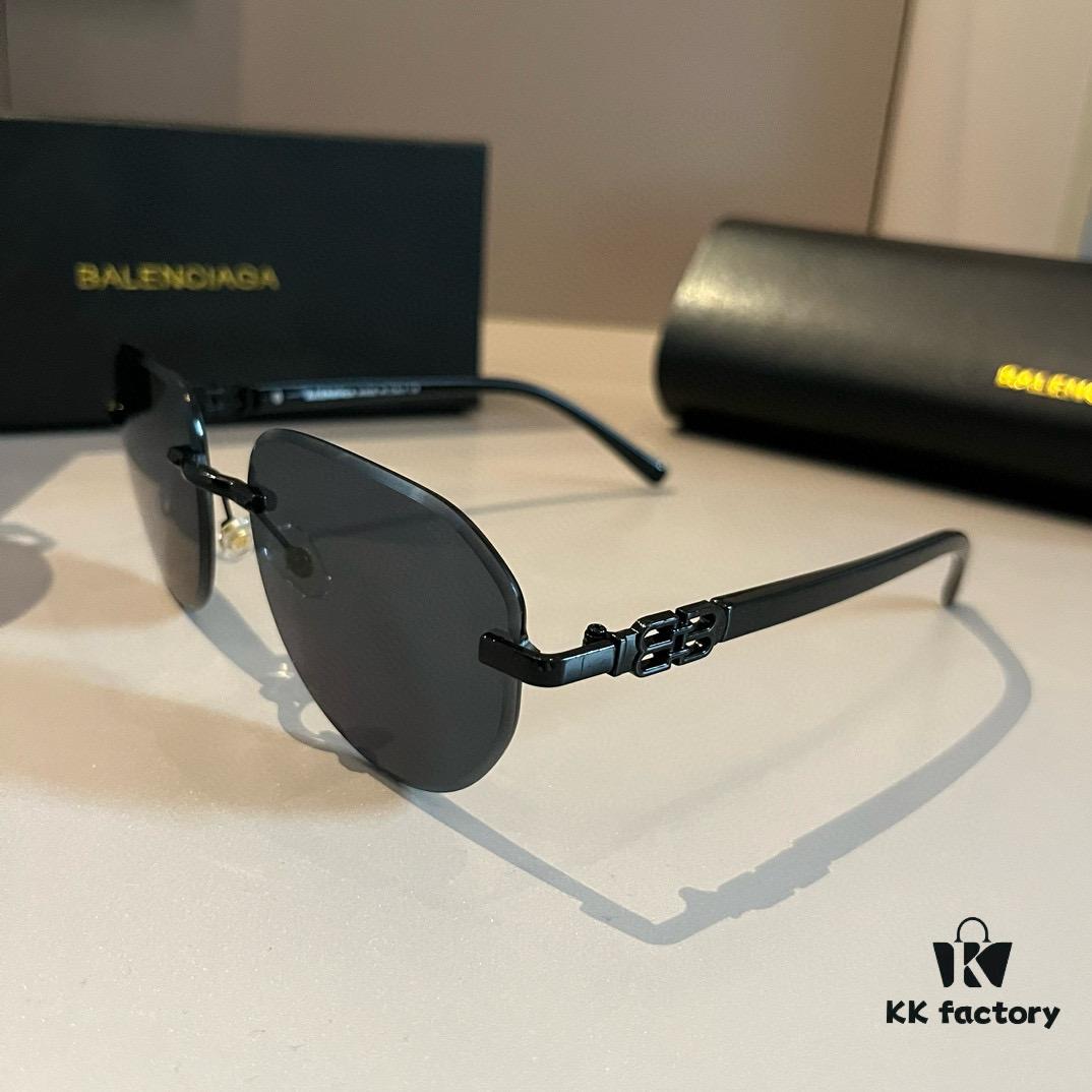 6931a9d4ccd8ab3d7af9e39e Balenciaga Black and Gold Sunglasses with Double B Logo - Vintage Square Frame, Lightweight Design