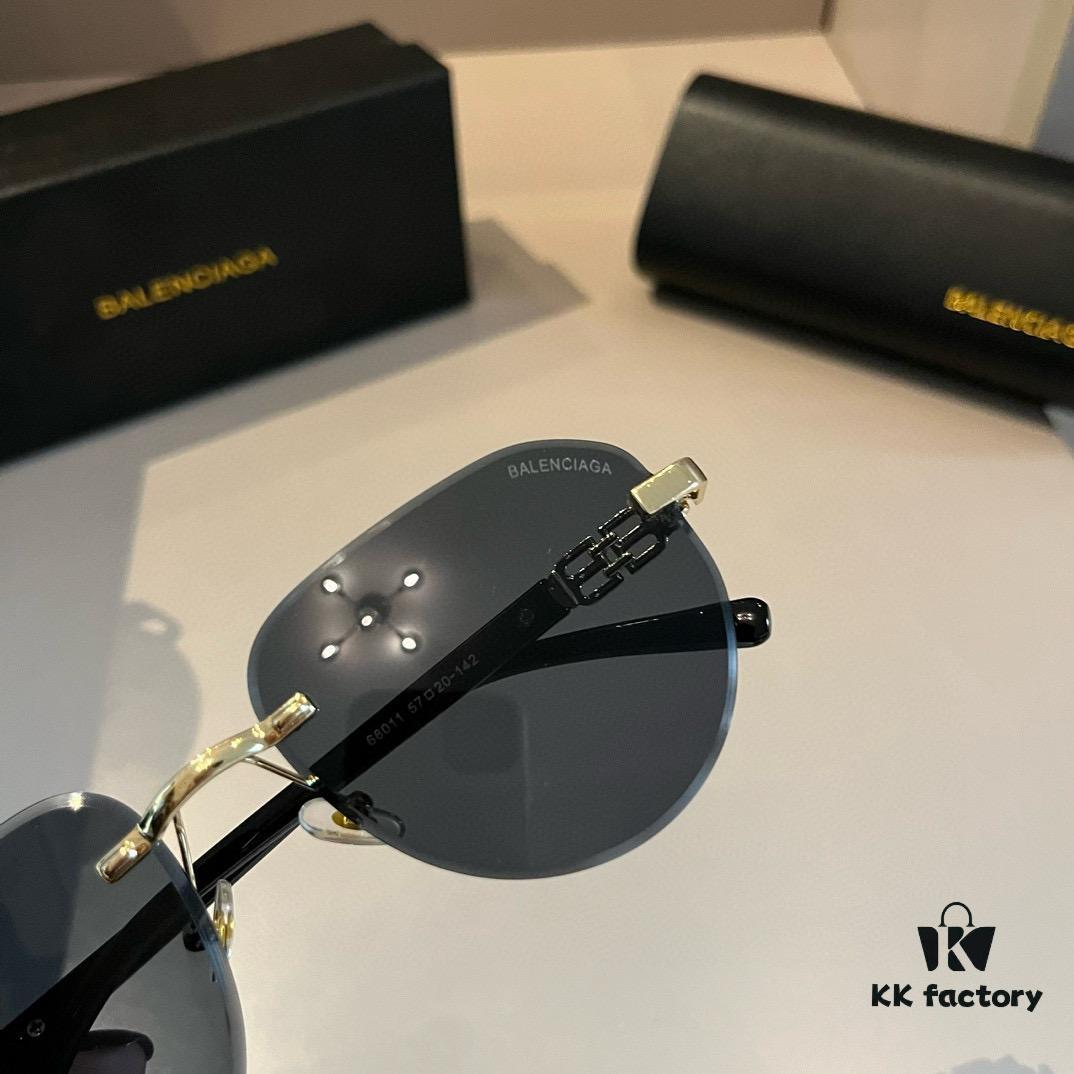 6931a9d5ccd8ab3d7af9e3ac Balenciaga Paris Fashion Sunglasses - The Same Pair Worn by Celebrities and Influencers