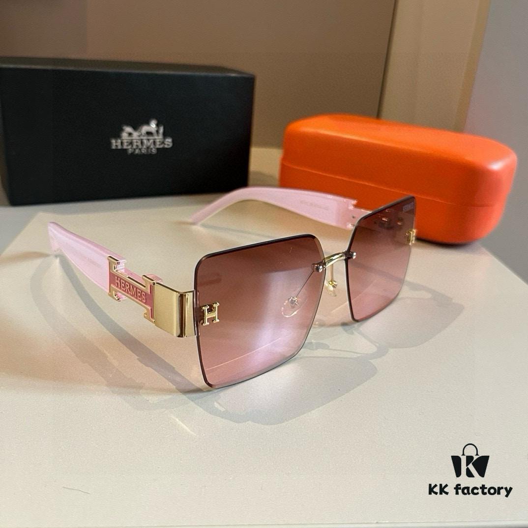 6931a9d8ccd8ab3d7af9e3d9 HERMES Hermès Heavyweight New Arrival Women's Sunglasses, Large Frame with 3D Design to Flatter Facial Features, Retro and Elegant Style