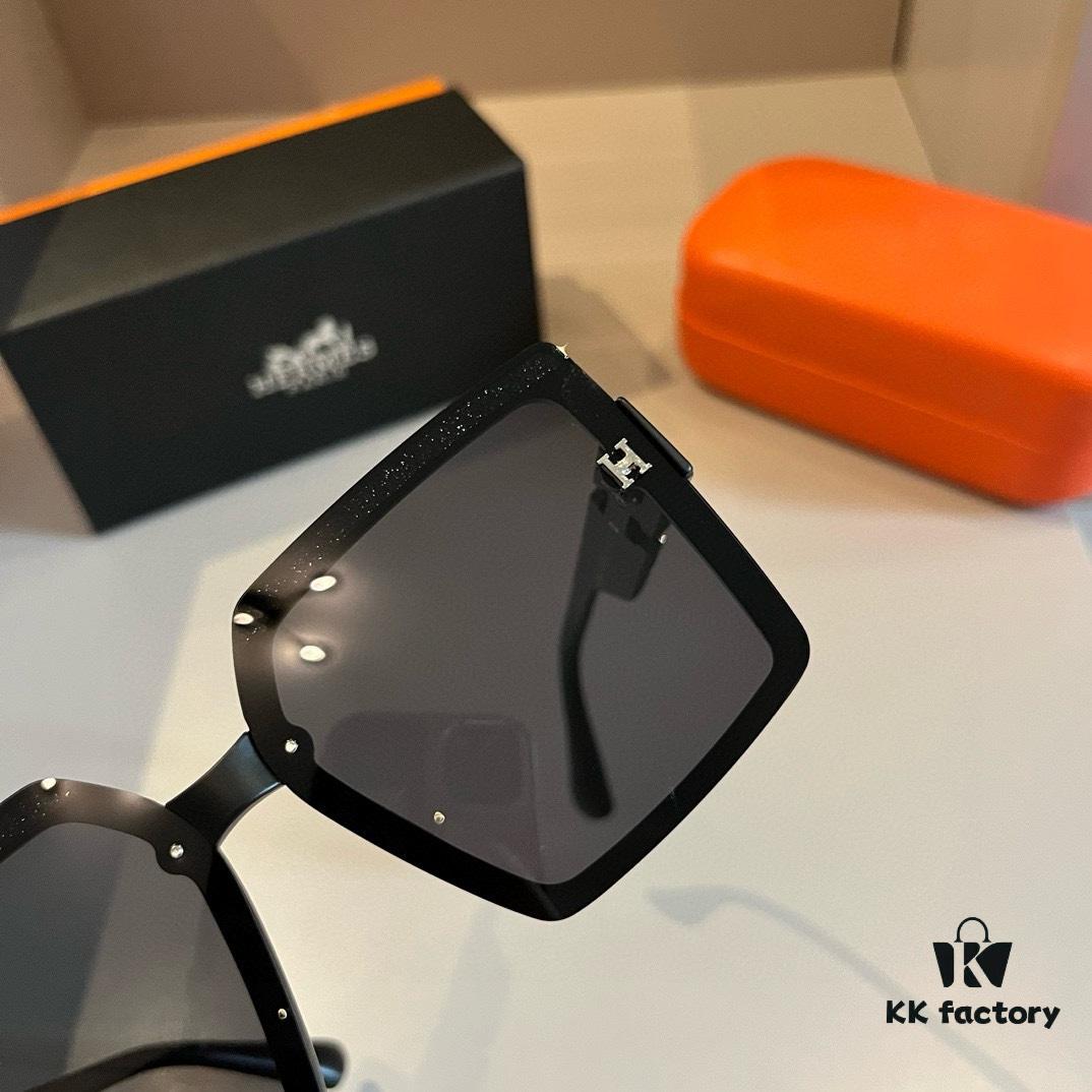 6931a9daccd8ab3d7af9e3fa Hermes Women's Sunglasses, Oval Lens, Ultra-Premium Custom Design, Essential for Travel and Driving