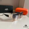 6931a9deccd8ab3d7af9e433 HERMES Hermès New Heavyweight Women's Sunglasses