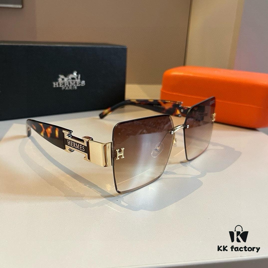 6931a9e0ccd8ab3d7af9e455 Hermes Women's New Heavyweight Sunglasses with Oversized 3D Frame for Face-Framing and Retro Style