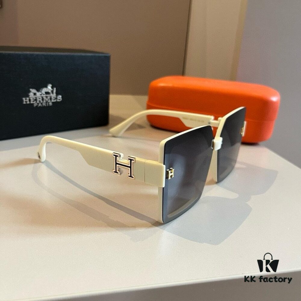 6931a9e6ccd8ab3d7af9e4c1 Hermes Women's Sunglasses, Oval Lenses, Premium Custom Design, Essential for Travel and Driving