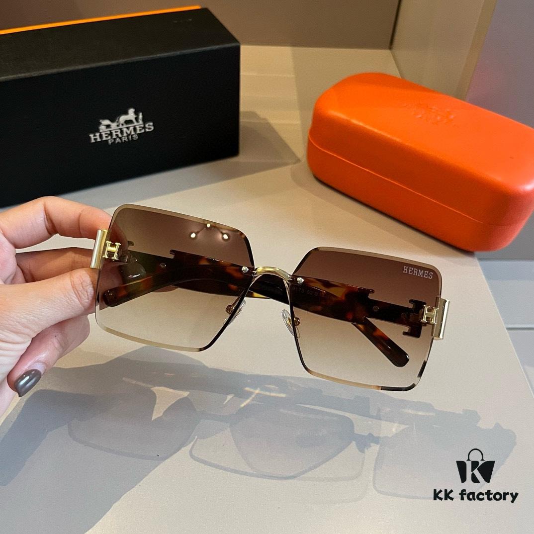 6931a9e9ccd8ab3d7af9e4e7 HERMES Hermès New Heavyweight Women's Sunglasses, Large Frame with 3D Design to Flatter Facial Features, Retro and Elegant Style